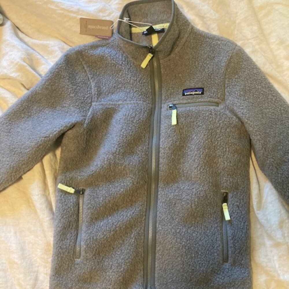 Patagonia Womens Retro Pile Jacket Salt Gray Jellyfish Yellow Size XS